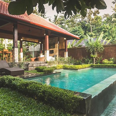 A Priori Villa Ubud Exterior foto